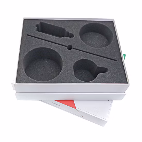 Confezione regalo in legno con confezione di profumo di lusso stampata con logo dal design personalizzato